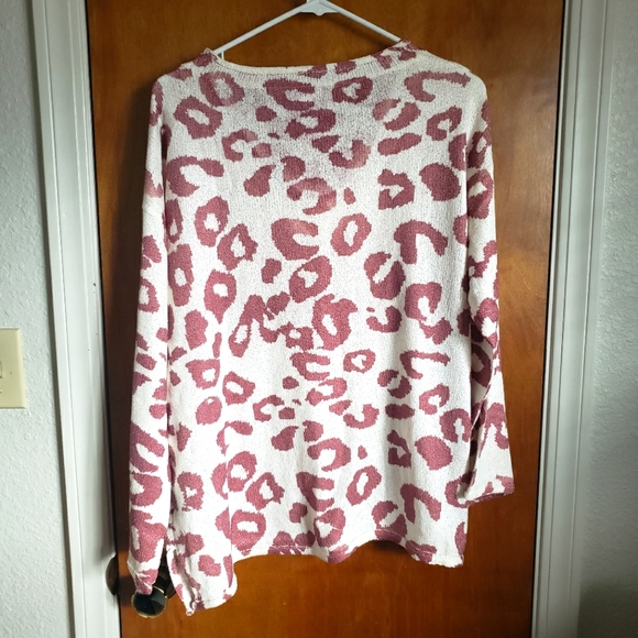 EC POL Raspberry leopard print Sweater - Picture 5 of 8